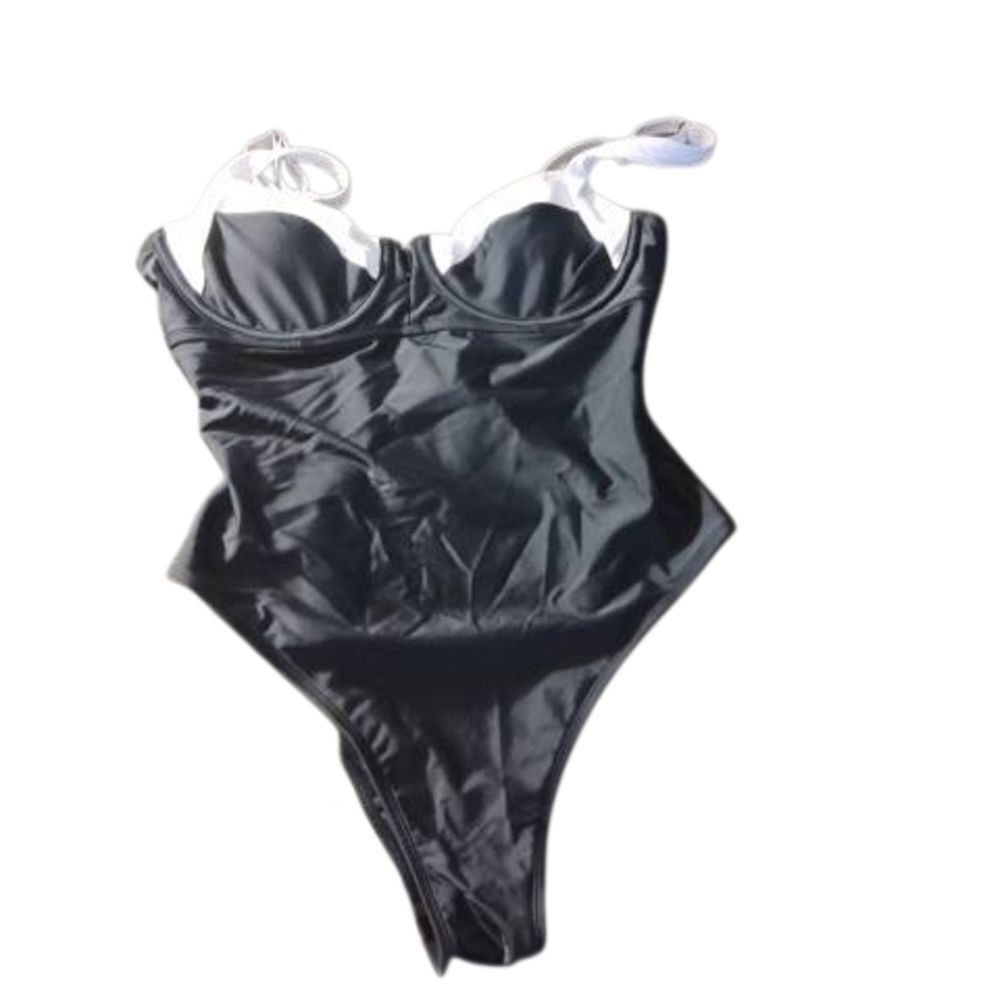 Cupshe Black and White One-Piece(397) Swimsuit